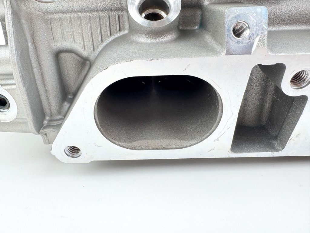 2013 Yamaha 250 HP 4 Stroke Outboard Port Cylinder Head 6CB-W009C-00-00 OEM