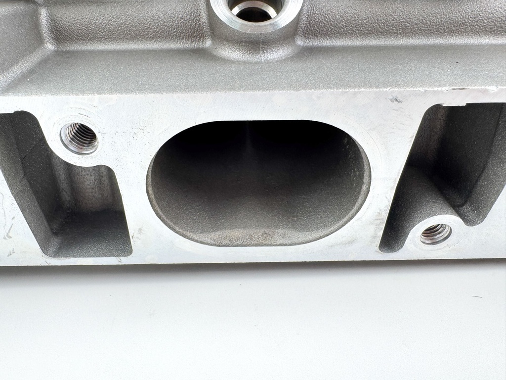 2013 Yamaha 250 HP 4 Stroke Outboard Port Cylinder Head 6CB-W009C-00-00 OEM