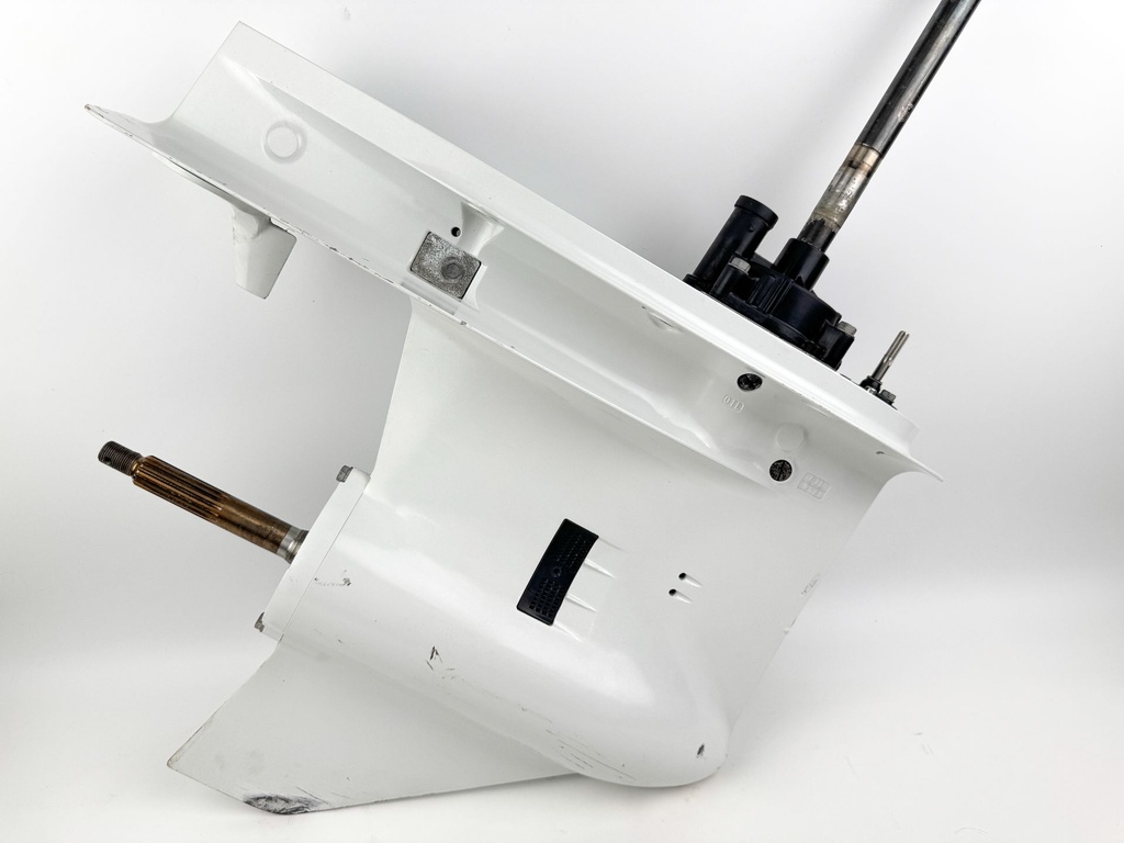 2006 + Suzuki DF 150 175 200A 25" XL Lower Unit Gear Case RH