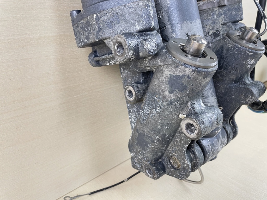 02-18 Yamaha 200 225 250 300 HP 4 Stroke Outboard Power Trim Tilt Unit - Used