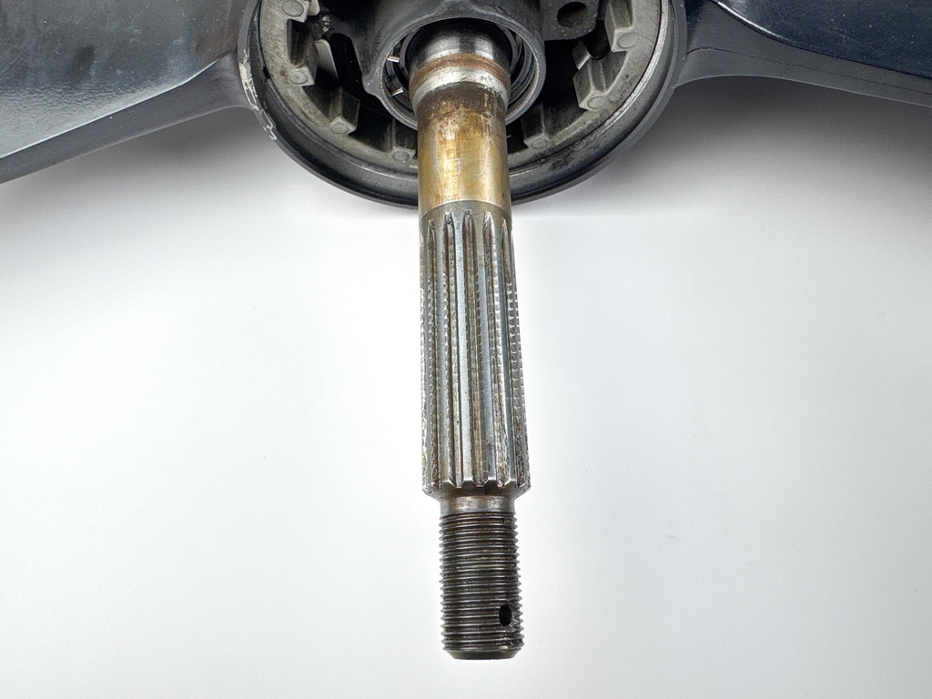 2010+ Yamaha VF 200 225 250 HP SHO VMAX 20" Outboard Lower Unit Gear Case