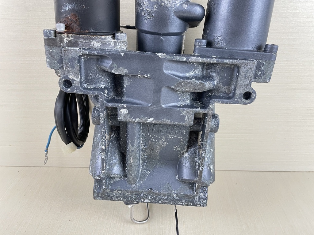 02-18 Yamaha 200 225 250 300 HP 4 Stroke Outboard Power Trim Tilt Unit - Used