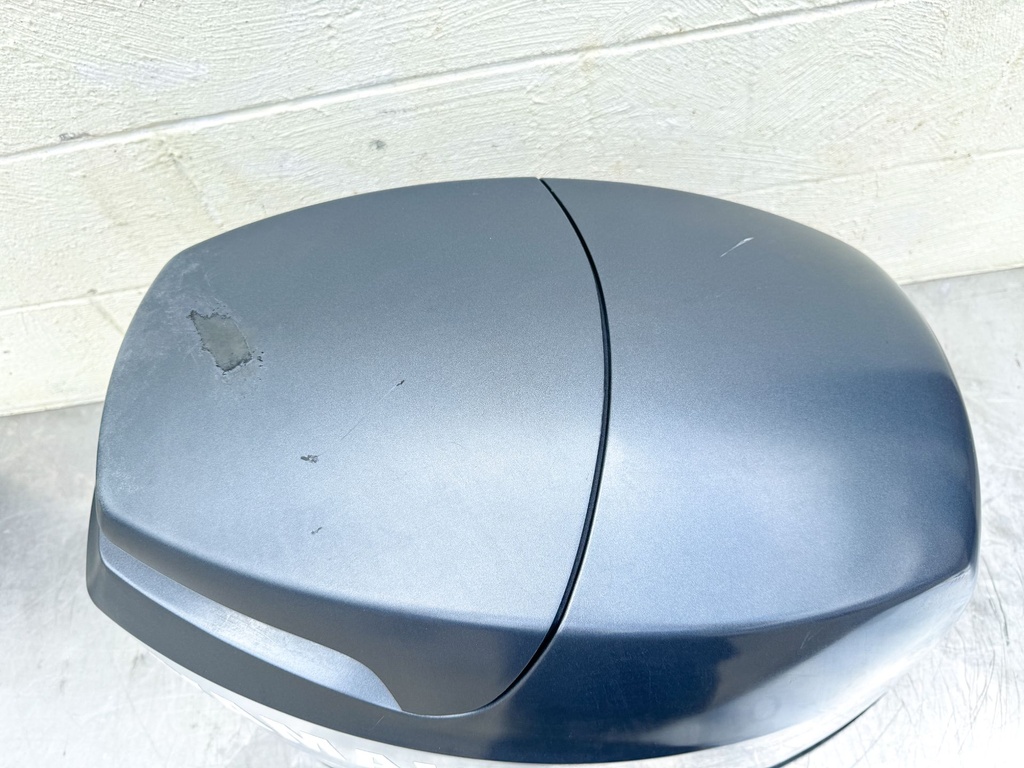 2006 Yamaha 90 HP 4 Stroke Outboard Top Cowling 6D8-42610-01-00 OEM