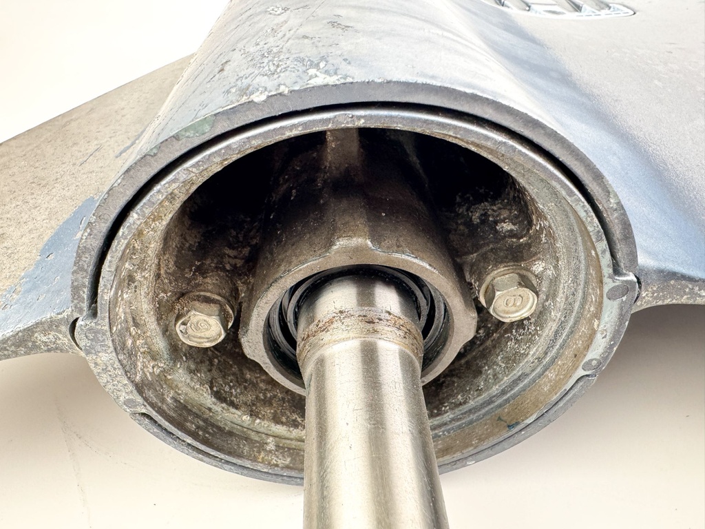 Yamaha 250 225 HP 2 Stroke Outboard 25" XL Lower Unit Gear Case 1990-2005