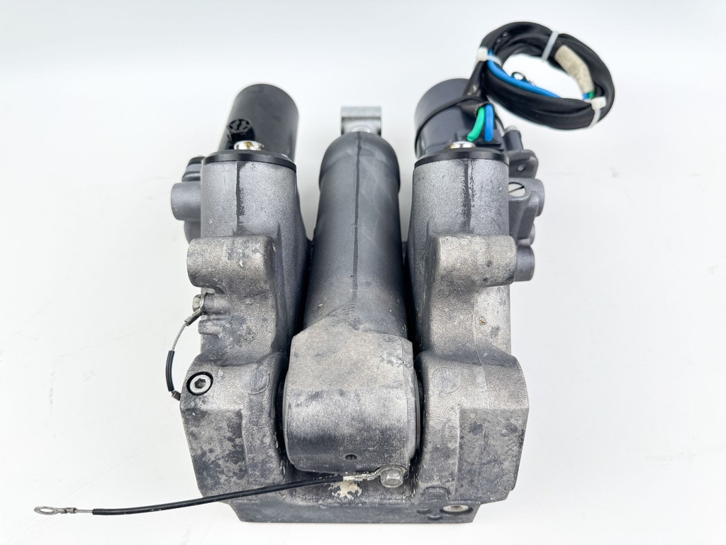 Yamaha V8 F 300 350 HP Outboard Power Trim Tilt Unit 6AW-43800-05-00