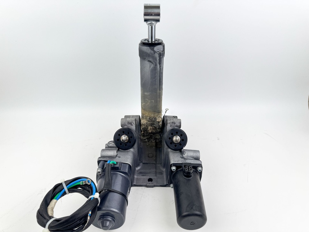Yamaha V8 F 300 350 HP Outboard Power Trim Tilt Unit 6AW-43800-05-00