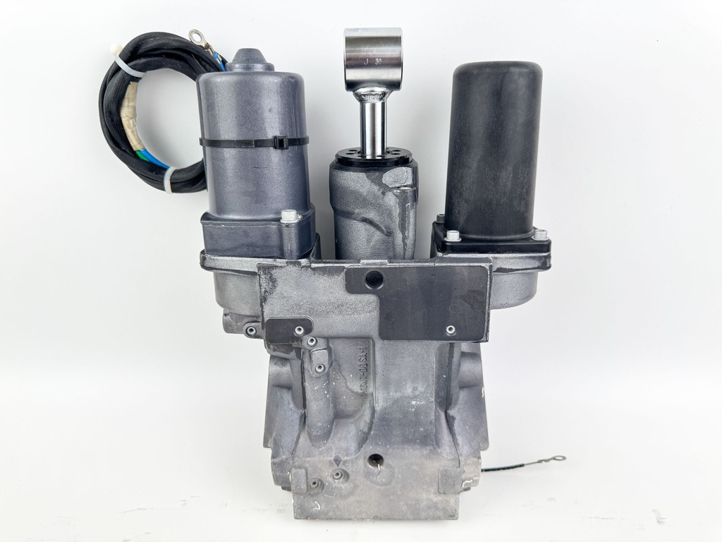 Yamaha V8 F 300 350 HP Outboard Power Trim Tilt Unit 6AW-43800-05-00