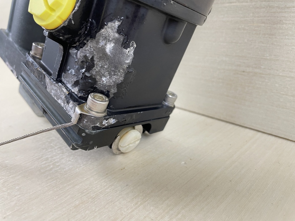 Mercury 90HP Outboard Engine Power Trim & Tilt Unit Assembly 2 Wire 898447T01