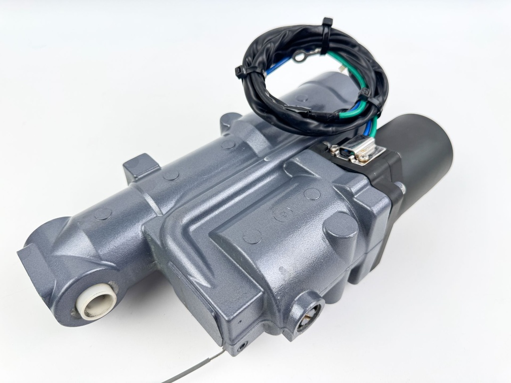 Yamaha 75 90 HP 4 Stroke Outboard Power Trim Tilt Unit 6D8-43800-00-4D
