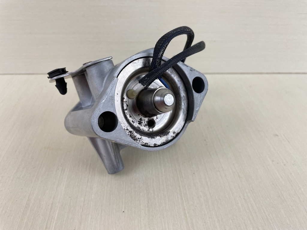 04 - 07 Evinrude 40HP - 90HP Outboard Injector Assembly 5006220