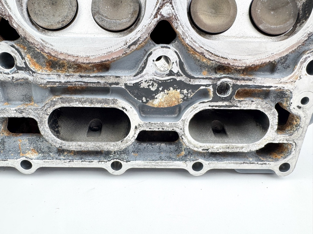 Yamaha 150HP 4 Stroke Outboard Cylinder Head Complete 63P-W009A-02-9S 04-07