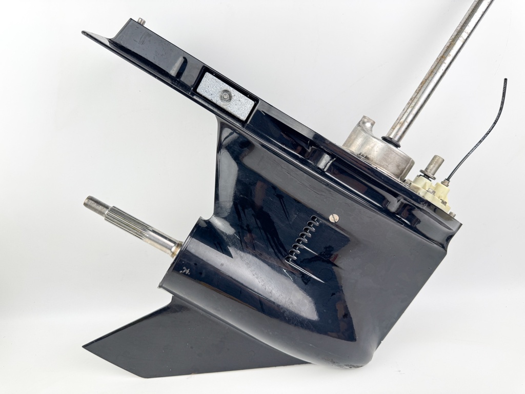 Mercury Verado 200 225 250 275 HP L6 25" XL Lower Unit Gear Case Counter LH