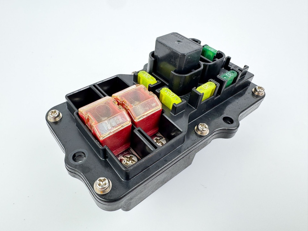 2005 Yamaha 150 HP 4 Stroke Outboard Fuse Box 63P-82170-00-00 OEM