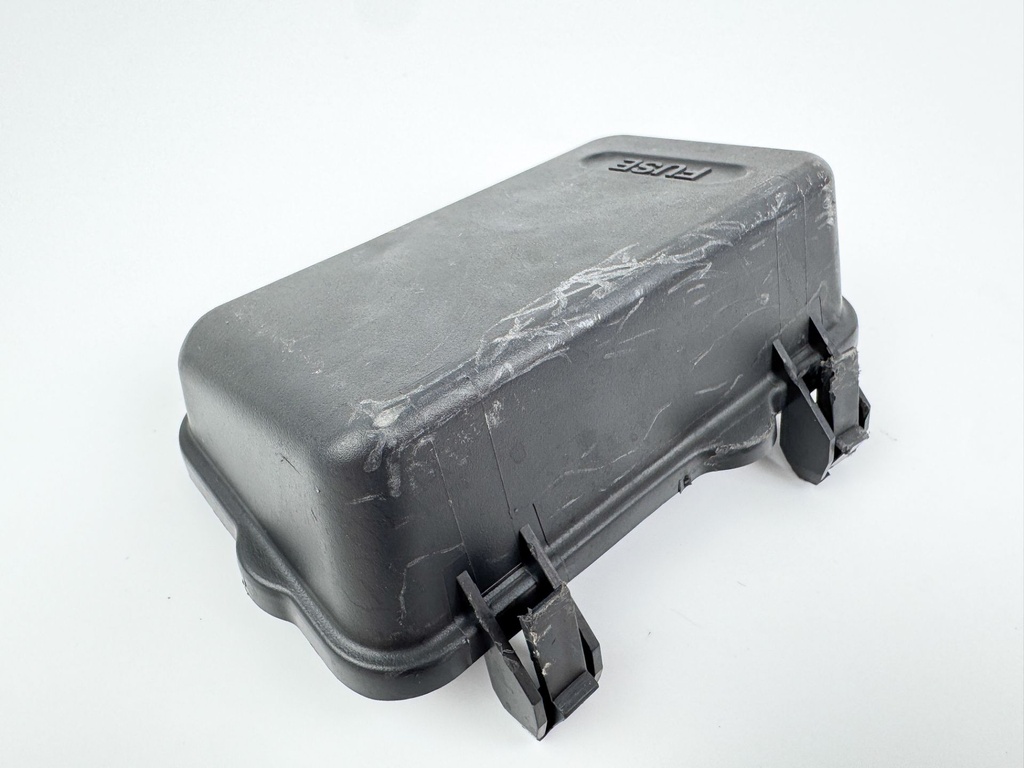 2005 Yamaha 150 HP 4 Stroke Outboard Fuse Box 63P-82170-00-00 OEM