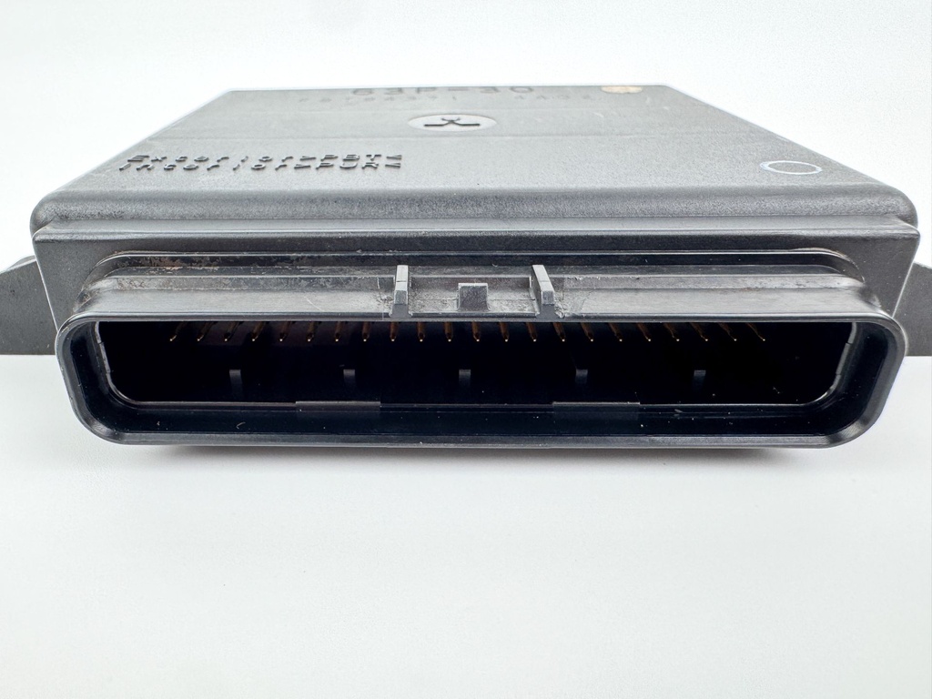 2005 Yamaha 150 HP 4 Stroke Outboard Engine Control Unit ECU 63P-8591A-30-00 OEM