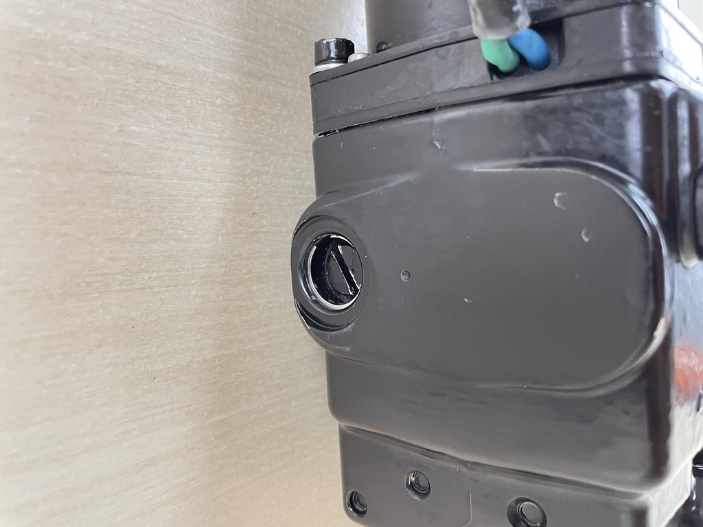 Evinrude Etec 70 90 115 130 HP Outboard Trim & Tilt Assembly 5005756 5008949