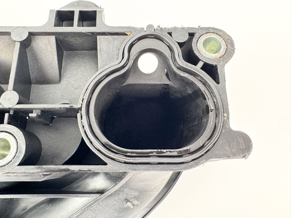 2005 Yamaha 150 HP 4 Stroke Outboard Throttle Body Assembly 63P-14200-00-00 OEM