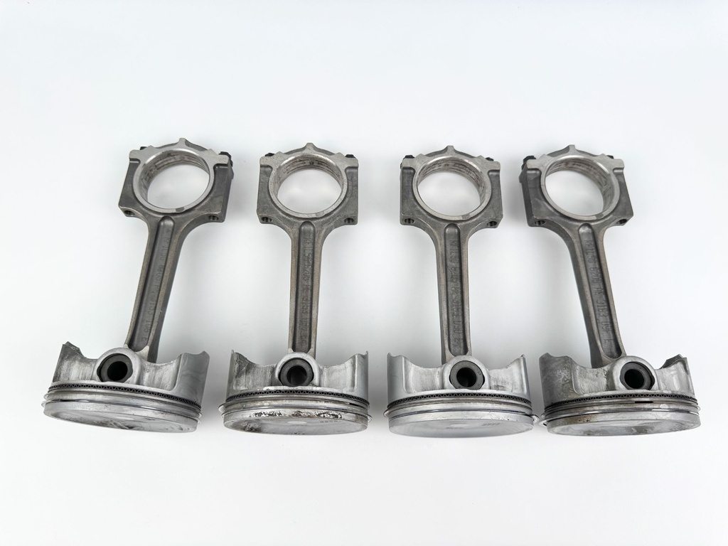 2005 Yamaha 150 HP 4 Stroke Outboard Piston & Connecting Rod Set 63P-W1164-00-00 OEM