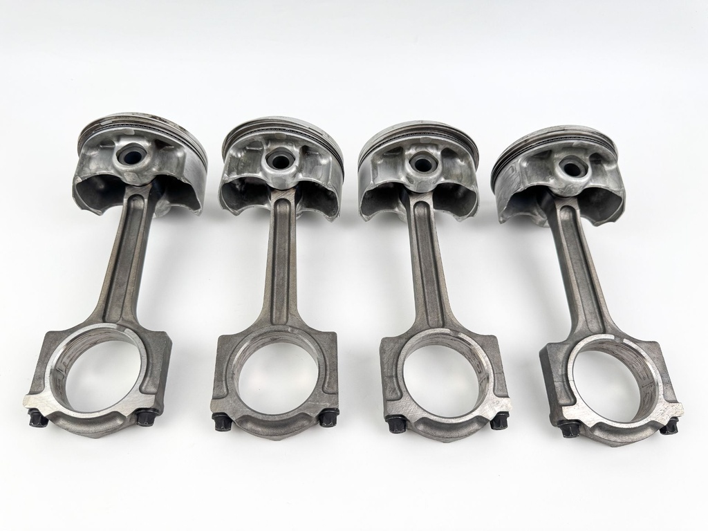 2005 Yamaha 150 HP 4 Stroke Outboard Piston & Connecting Rod Set 63P-W1164-00-00 OEM