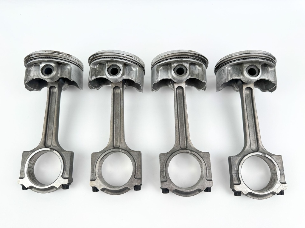 2005 Yamaha 150 HP 4 Stroke Outboard Piston & Connecting Rod Set 63P-W1164-00-00 OEM