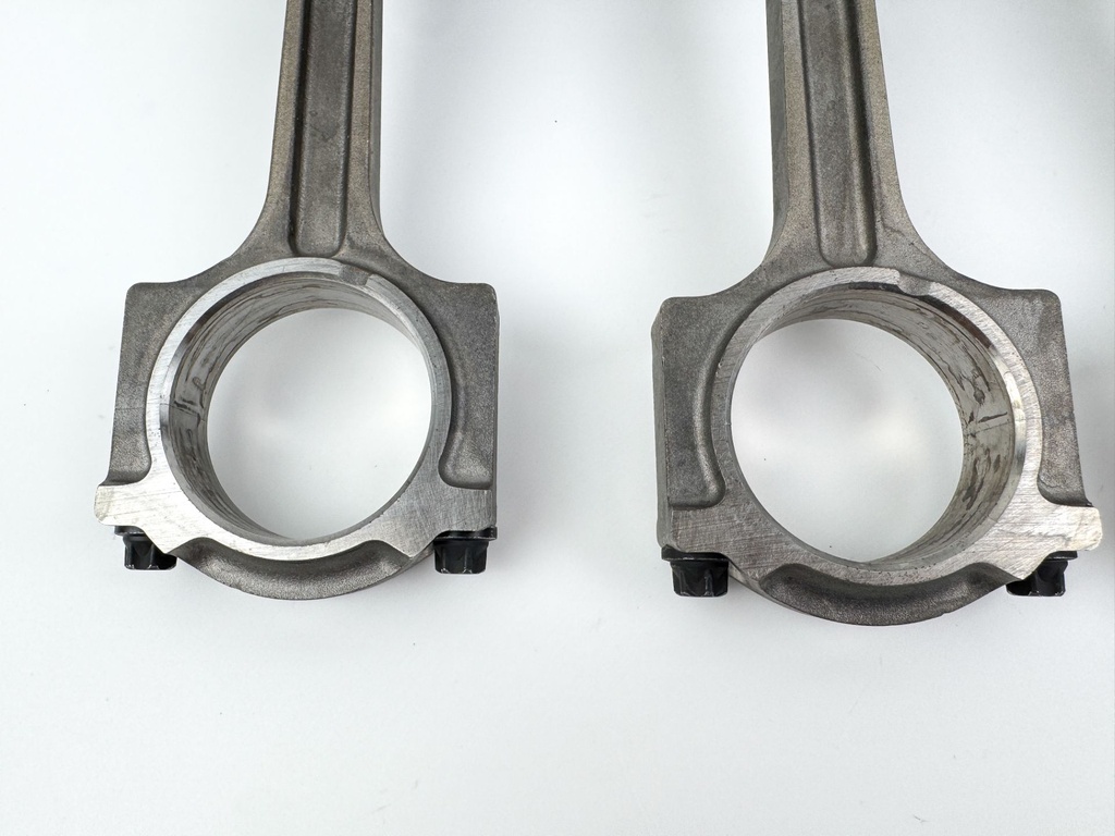 2005 Yamaha 150 HP 4 Stroke Outboard Piston & Connecting Rod Set 63P-W1164-00-00 OEM