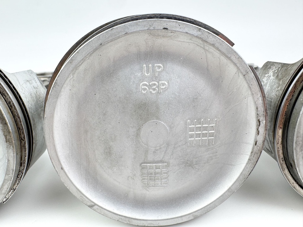 2005 Yamaha 150 HP 4 Stroke Outboard Piston & Connecting Rod Set 63P-W1164-00-00 OEM