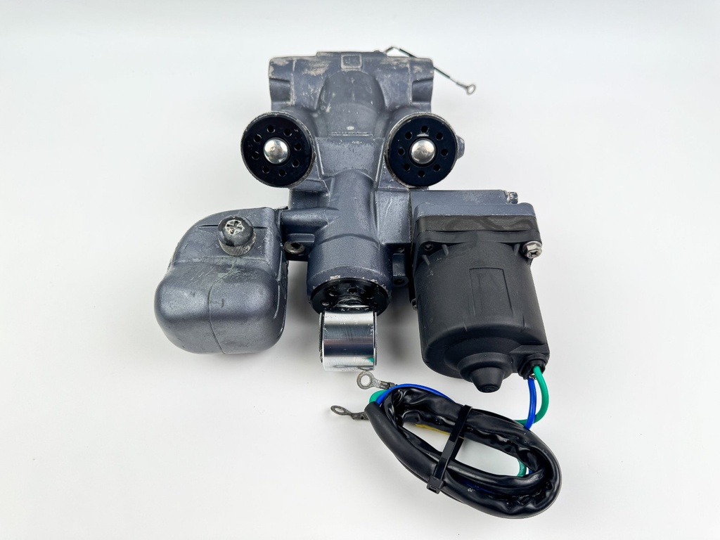 Yamaha 150HP Outboard Engine Power Trim & Tilt Unit Assembly 63P-43800-23-00