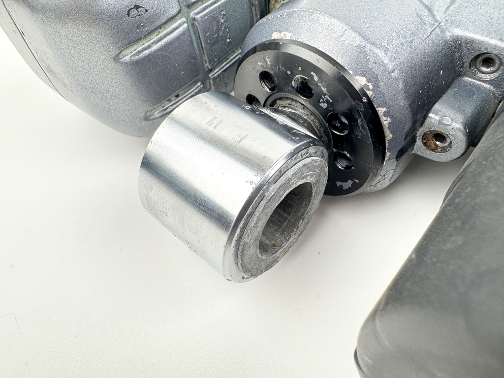 Yamaha 150HP Outboard Engine Power Trim & Tilt Unit Assembly 63P-43800-23-00