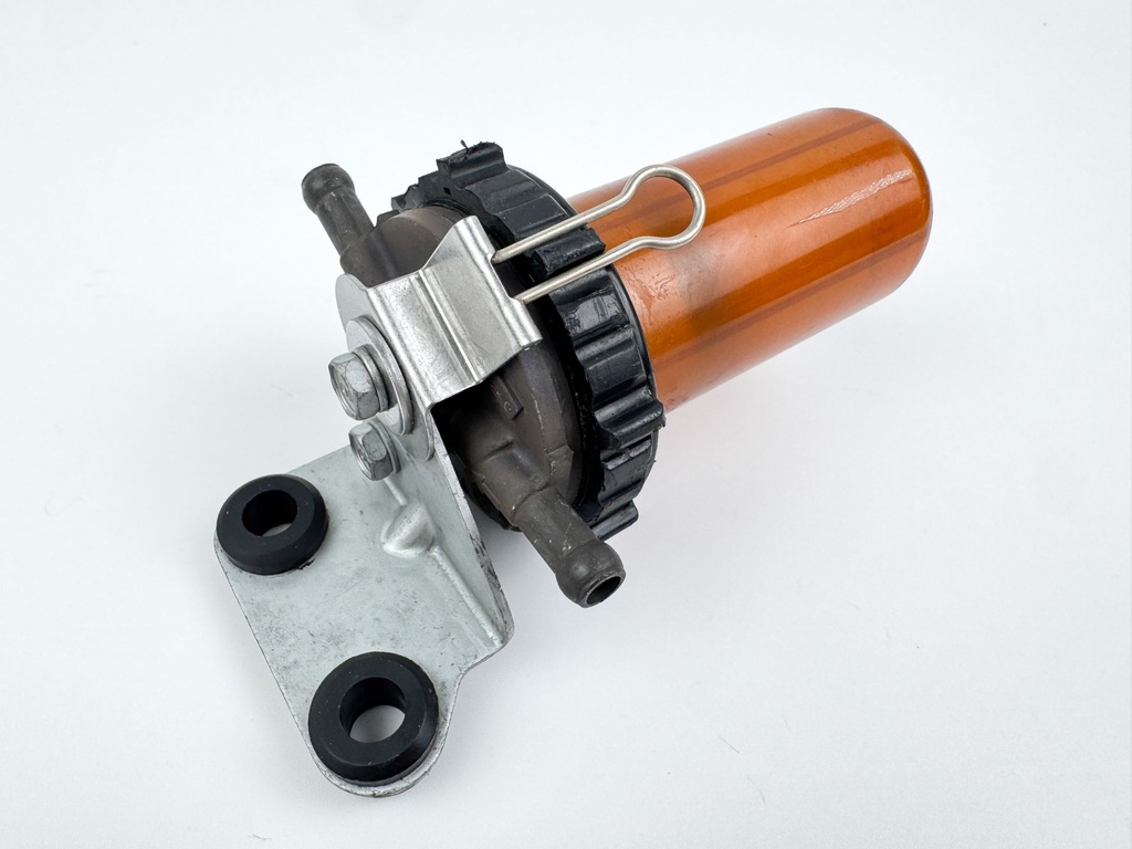 2005 Yamaha 150 HP 4 Stroke Outboard Fuel Filter Assembly 65L-24560-00-00 OEM