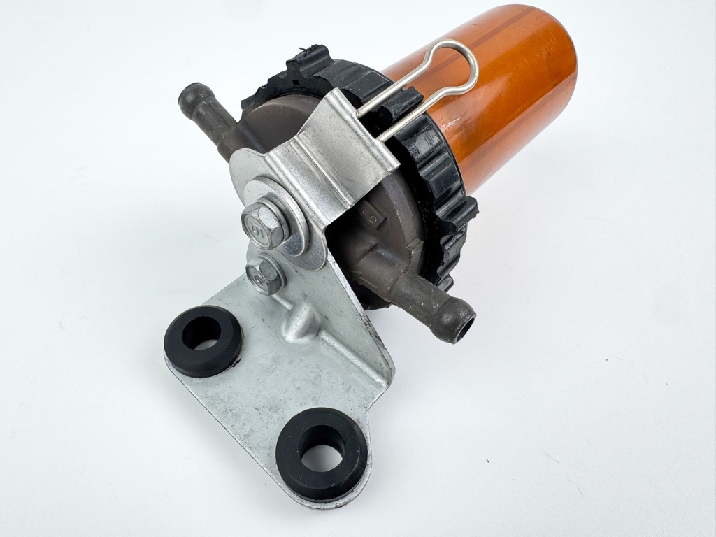 2005 Yamaha 150 HP 4 Stroke Outboard Fuel Filter Assembly 65L-24560-00-00 OEM