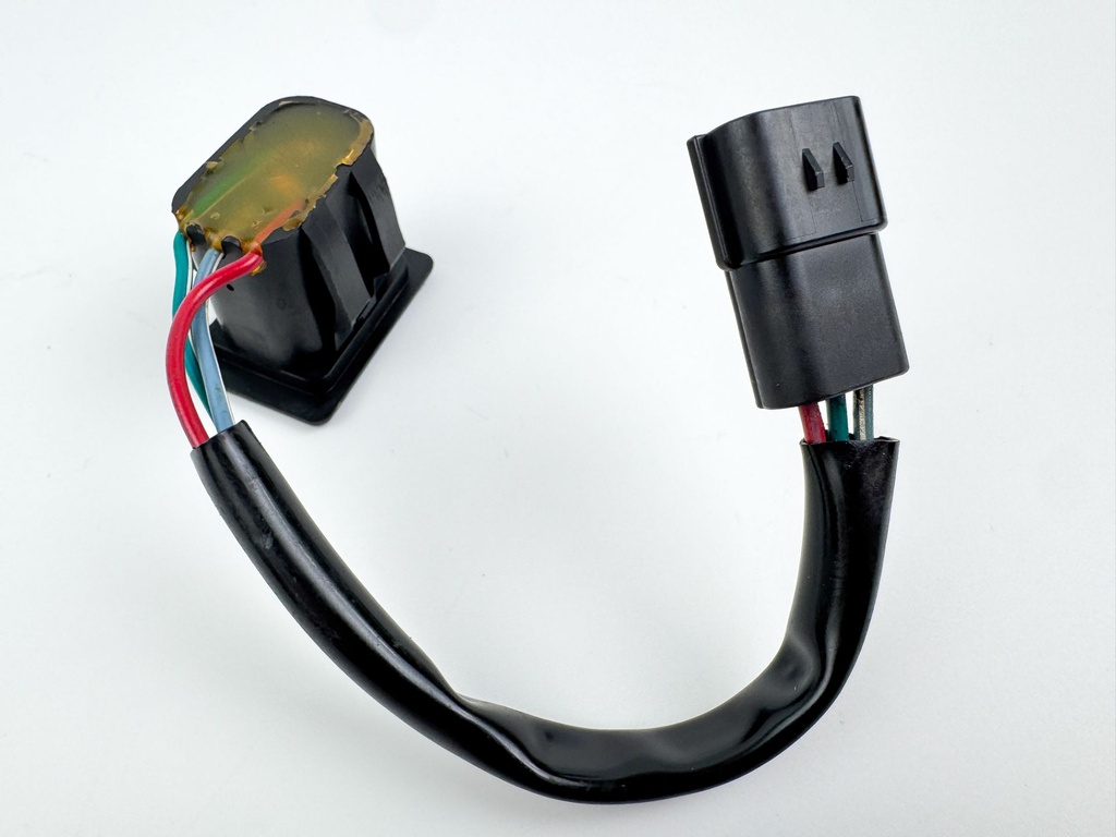 2006 Mercury 275 HP 4 Stroke Outboard Trim Switch 896620001 OEM