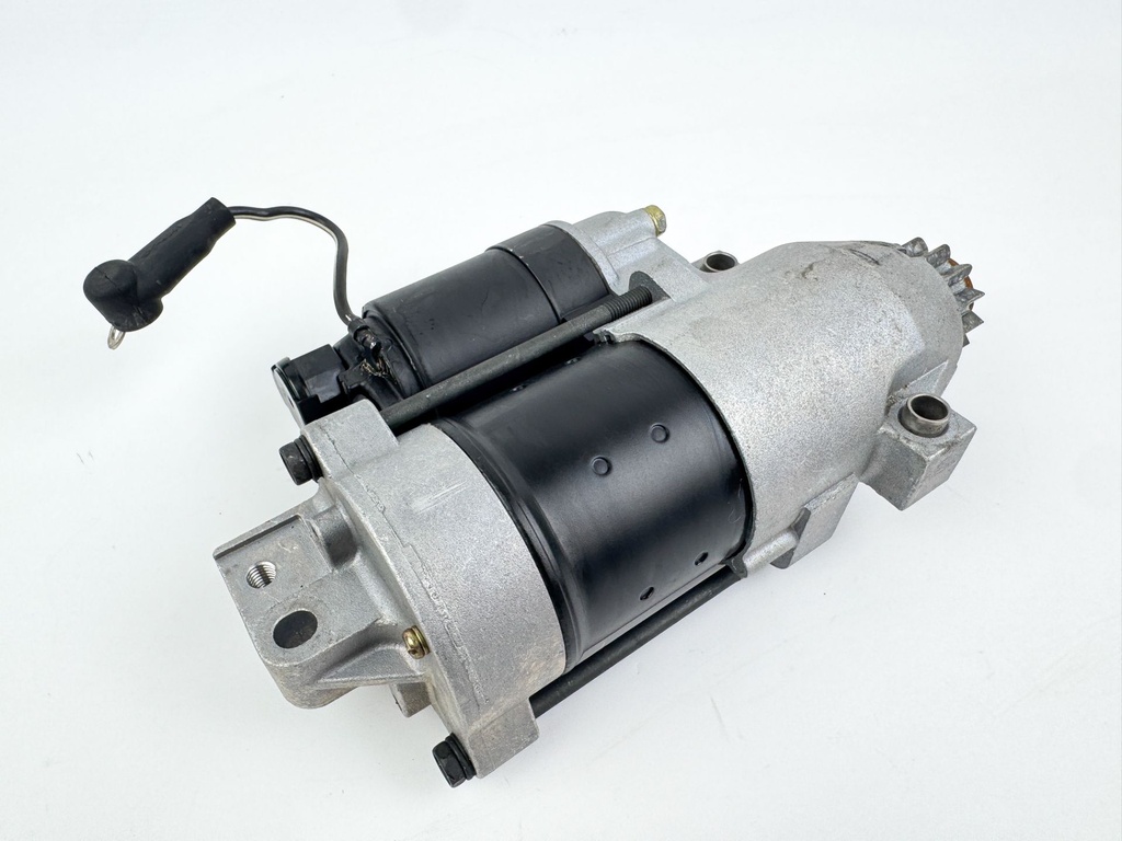 Yamaha 75 80 90 100 HP 4 Stroke Outboard Starter Motor 67F-81800-02-00 01-04
