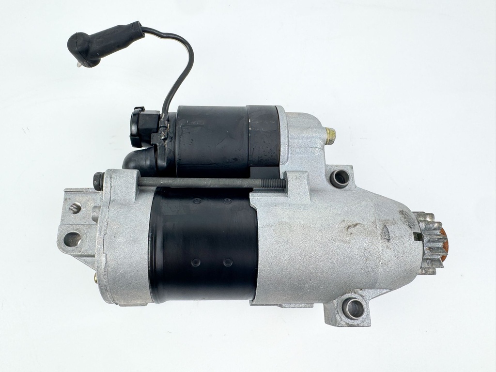 Yamaha 75 80 90 100 HP 4 Stroke Outboard Starter Motor 67F-81800-02-00 01-04