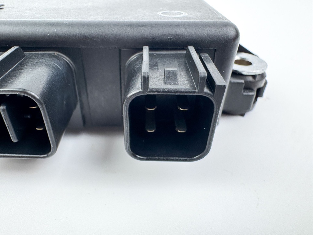 03-04 Yamaha 80 90 100 HP 4 Stroke Outboard C.D.I CDI Unit 67F-85540-02-00