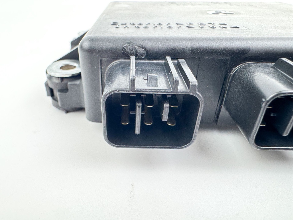 03-04 Yamaha 80 90 100 HP 4 Stroke Outboard C.D.I CDI Unit 67F-85540-02-00