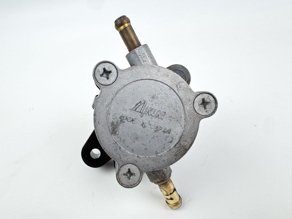 2003 Yamaha 90 HP 4 Stroke Outboard Fuel Pump 68V-24410-00-00 OEM