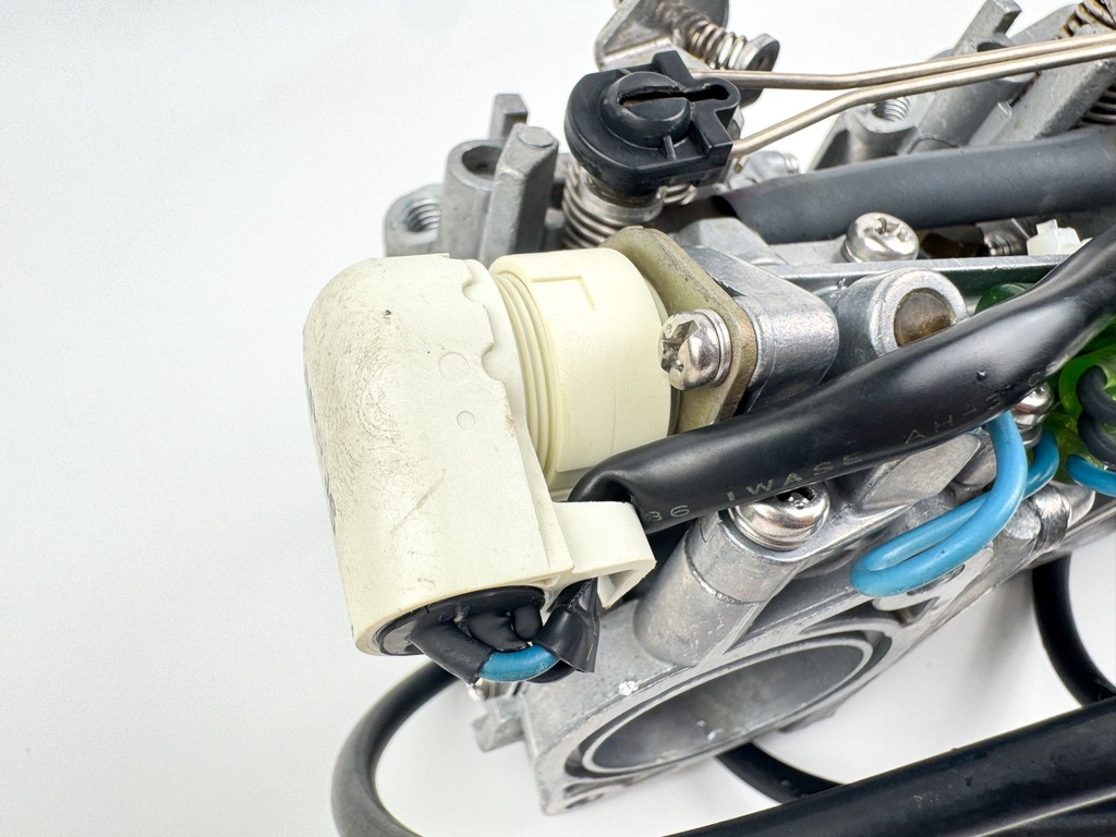 03-04 Yamaha 90HP 4 Stroke Outboard  1 2 3 4 Carburetor Set Of 4 - Good Condition