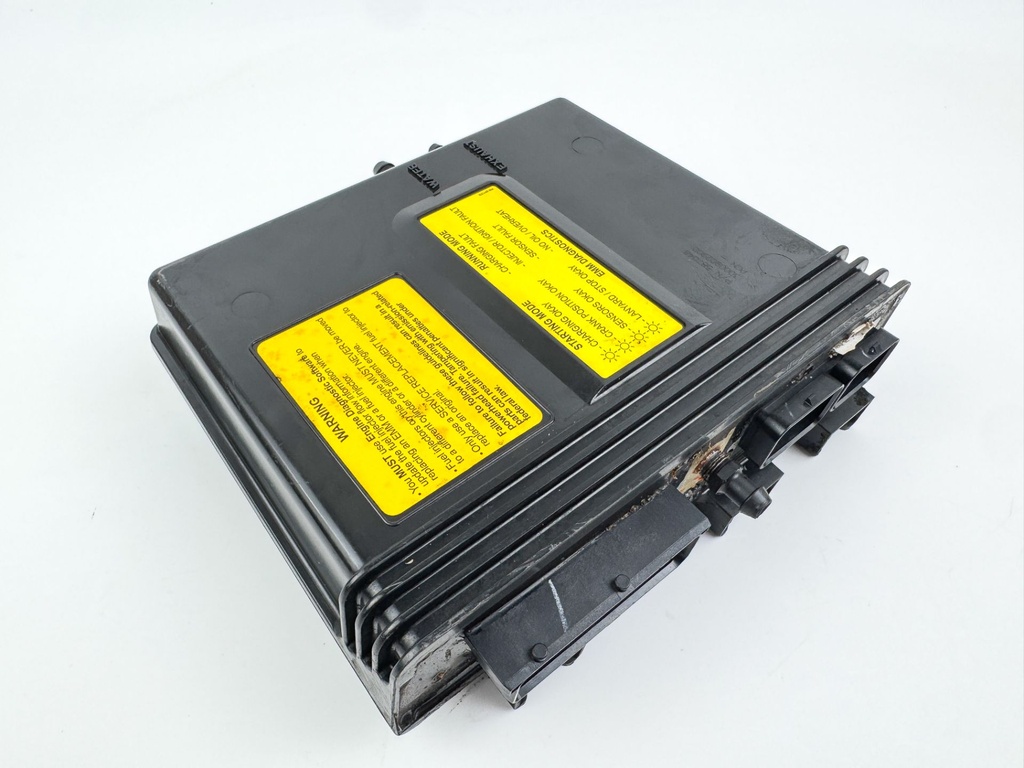 2010 Evinrude 250 HP 2 Stroke Outboard Engine Control Unit ECU EMM 0587048 OEM