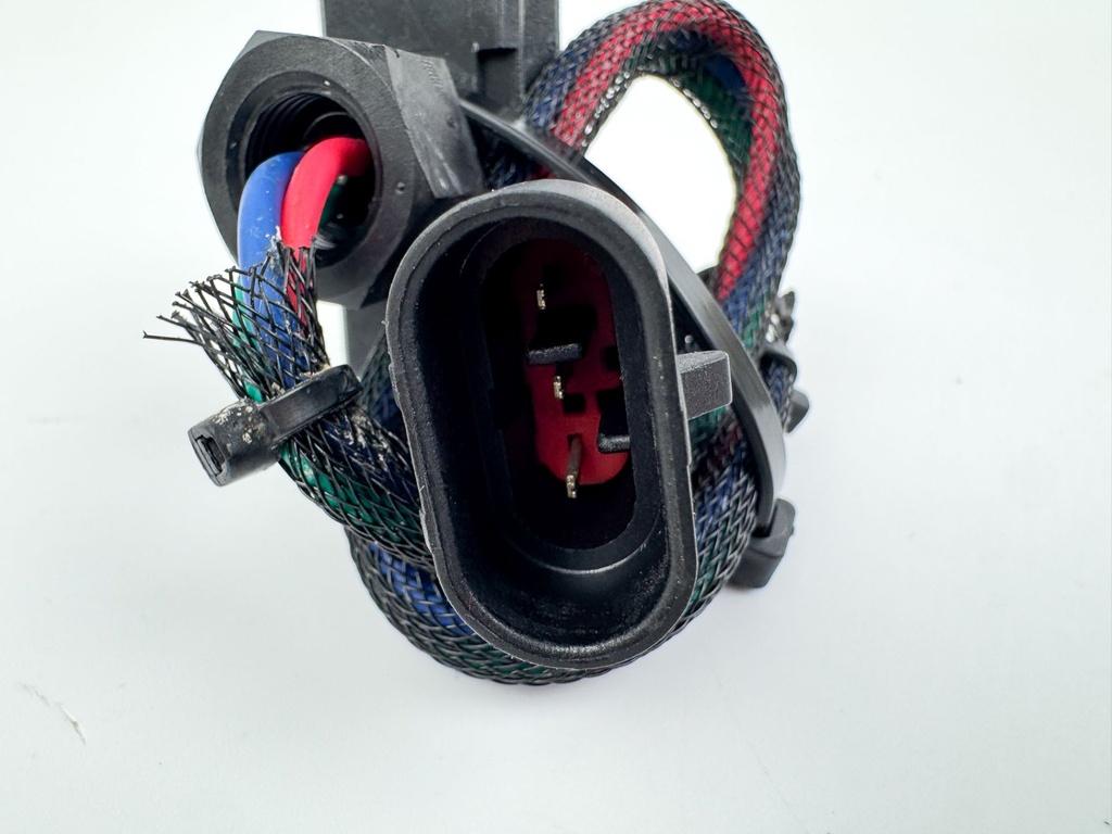 2010 Evinrude 250 HP 2 Stroke Outboard Trim Switch 0586789 OEM