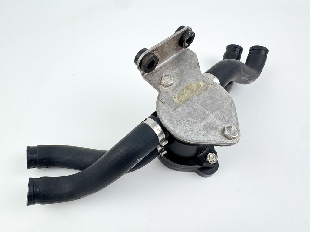 2010 Evinrude 250 HP 2 Stroke Outboard Pressure Relief Valve 5007970 OEM