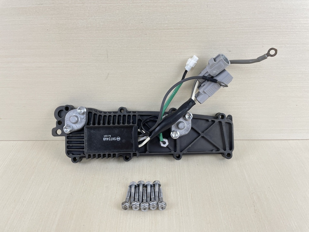 2008 Suzuki 115HP DF115 4 Stroke Outboard Regulator Rectifier Assembly 32800-90J30