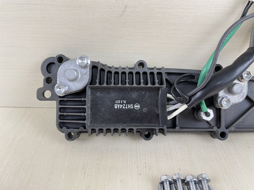 2008 Suzuki 115HP DF115 4 Stroke Outboard Regulator Rectifier Assembly 32800-90J30