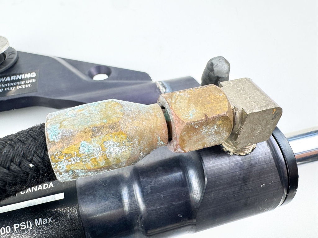 SeaStar Front Mount Outboard Hydraulic Steering Cylinder Assembly Ram HC5345