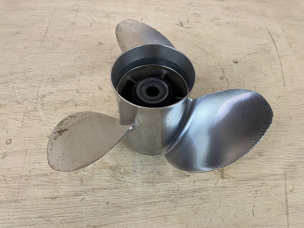 PowerTech Propellers RAF 3 Blade Stainless Steel Prop RH 40-140 HP Mercury