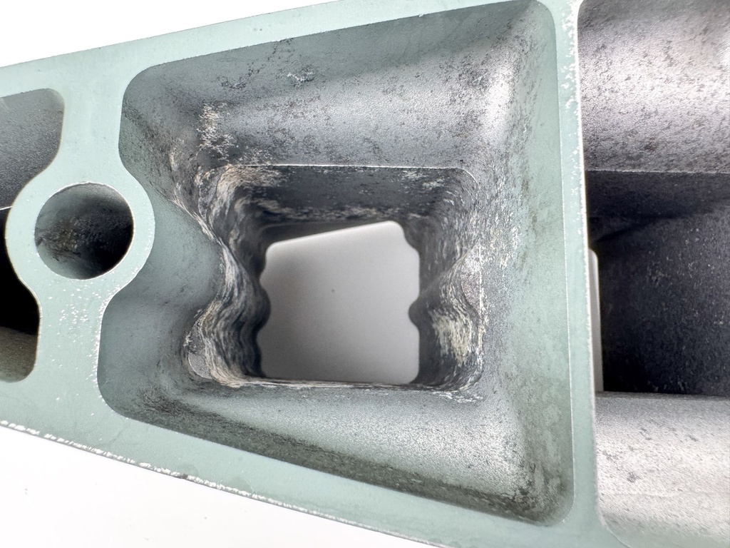 Yamaha 150HP 4 Stroke Outboard Midsection 5" Extension 63P-45211-00-8D