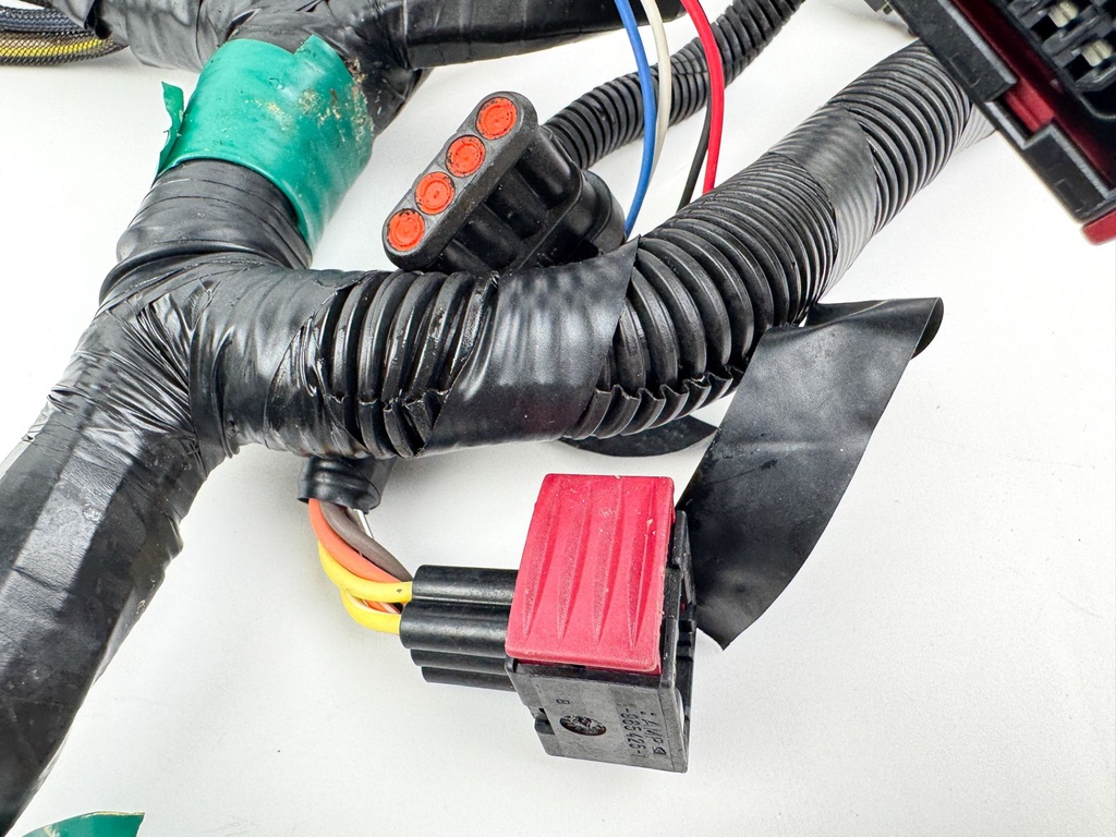 2010 Evinrude 250 HP 2 Stroke Outboard Engine Wire Harness 0587041 OEM