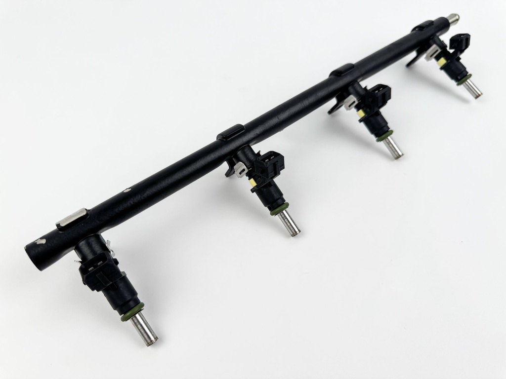 2017 Mercury 150 HP 4 Stroke Outboard Fuel Injector Set W/ Rail 8M6000652 OEM