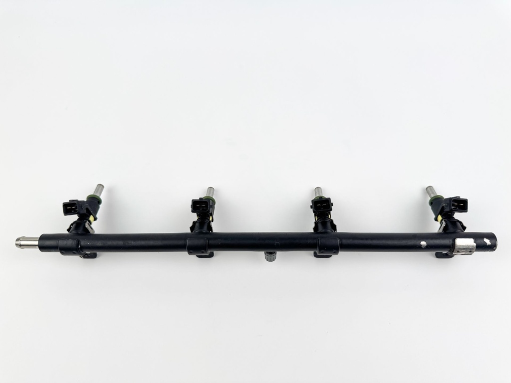 2017 Mercury 150 HP 4 Stroke Outboard Fuel Injector Set W/ Rail 8M6000652 OEM