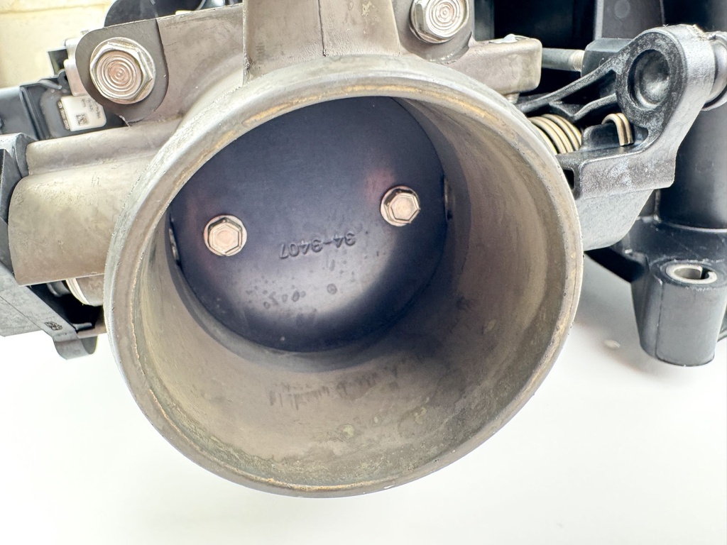 2017 Mercury 150 HP 4 Stroke Outboard Intake Manifold 8M0057685 OEM