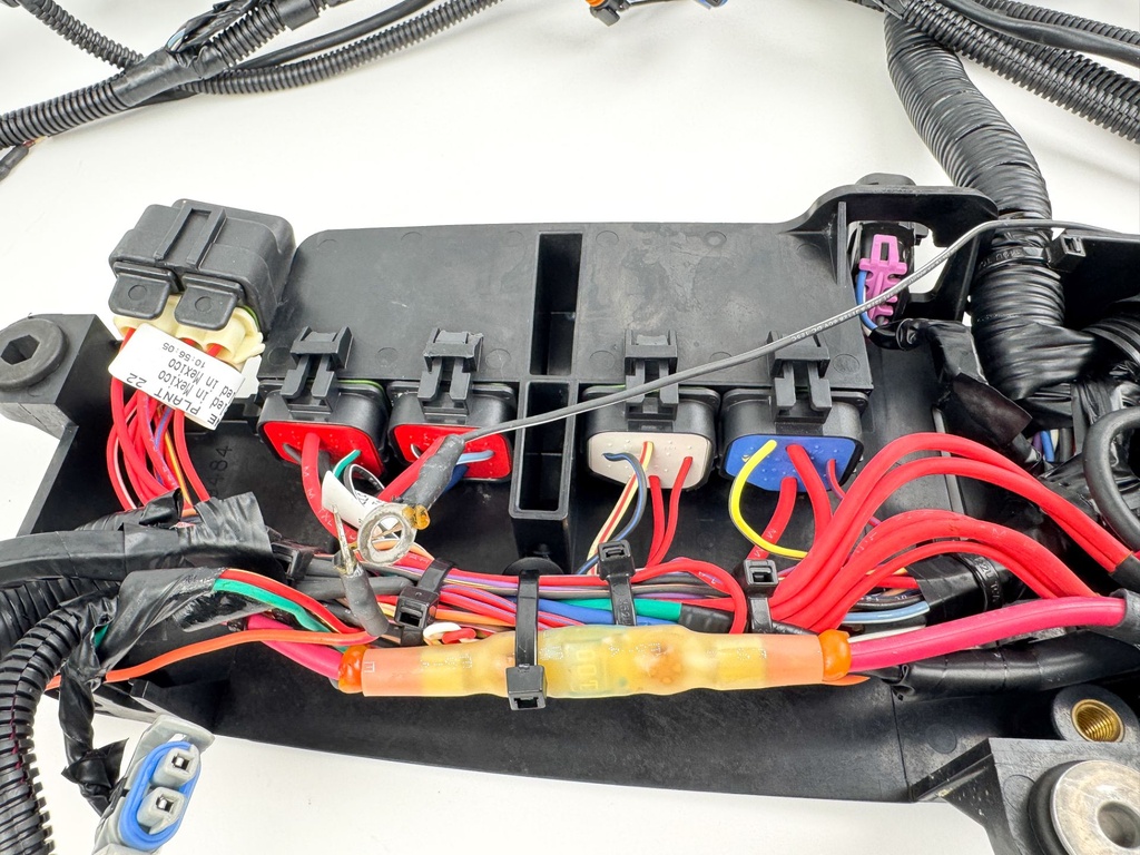 2017 Mercury 150 HP 4 Stroke Outboard Engine Wire Harness 8M0057696 OEM